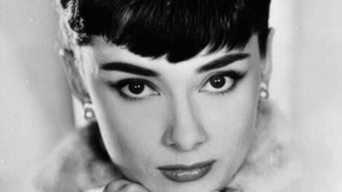 1950s Hairstyles — Glamour Becomes Everyday