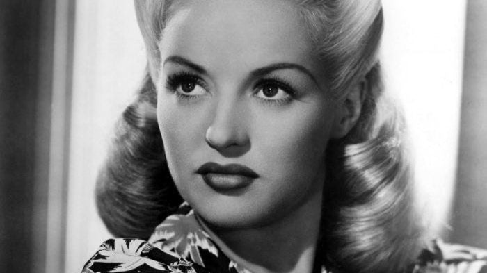 Meet Ingrid: Our victory roll kit