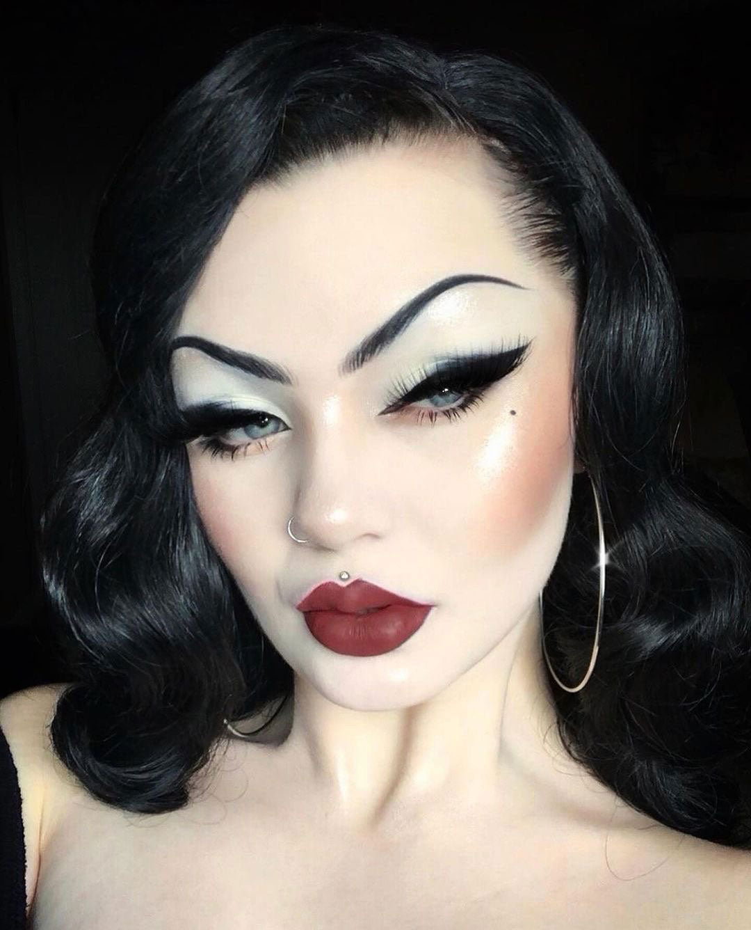 Black lace front wig, pinup/vintage style, mid length with finger waves: Etta