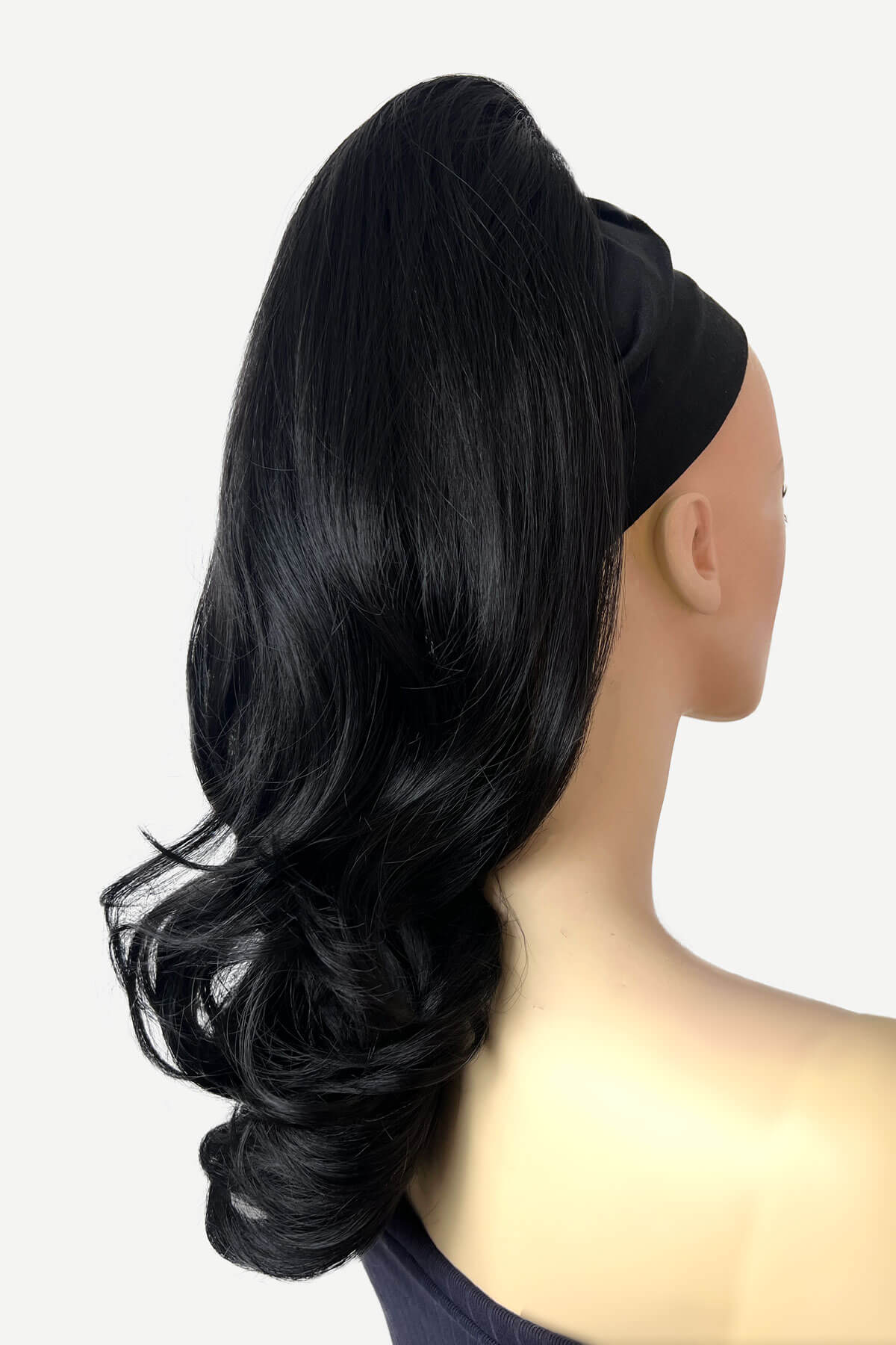 Ponytail hairpiece extension, layered with waves: Elsa black 1B