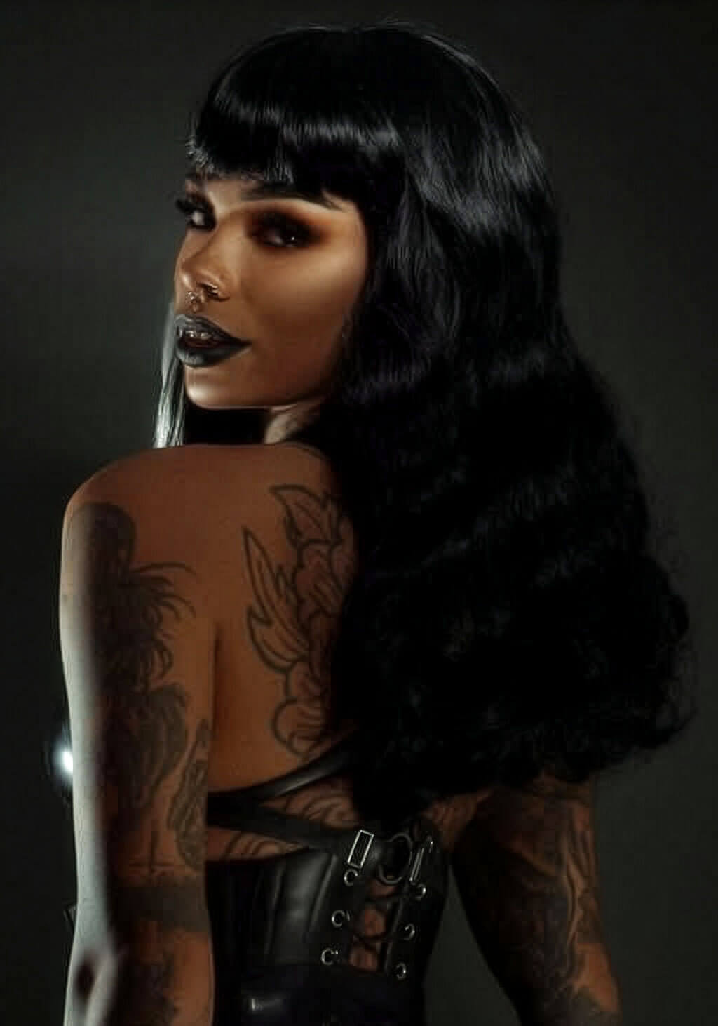 Black pinup style wig