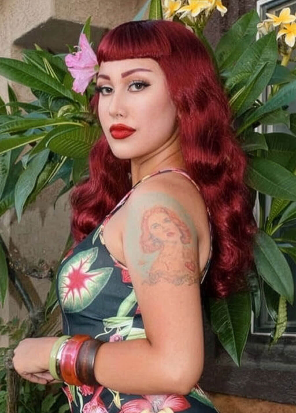 Long cherry red pin-up wig, gently wavy with short fringe: Maeve