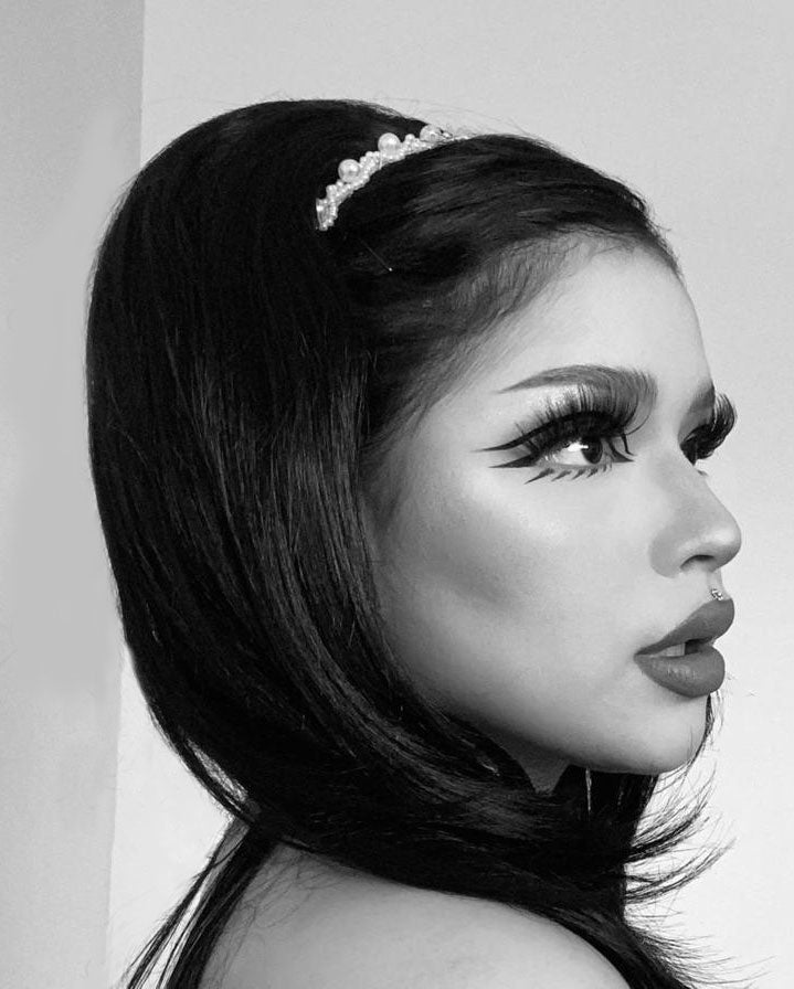 High crown long straight and layered half wig and volume ring black: Juliette black 1B