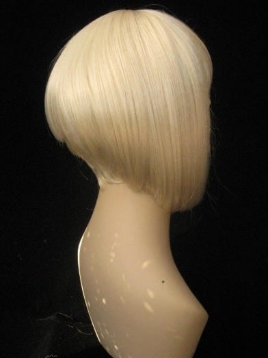 Blonde inverted bob wig light blonde 613: Rhiannon
