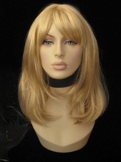 Blonde long bob wig, slightly layered sunny blonde 24C: Lola