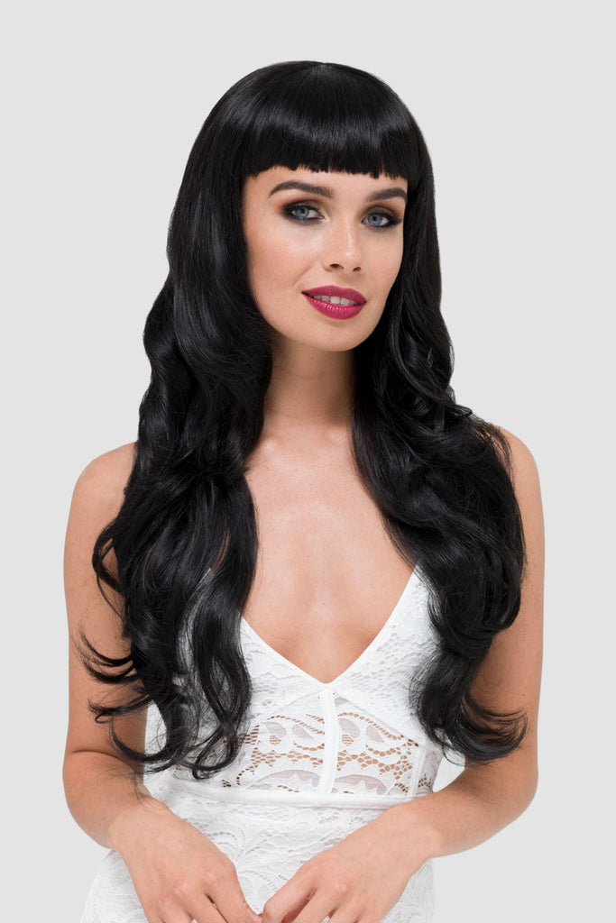 Long wavy black wig with vintage-style straight fringe: Eloise