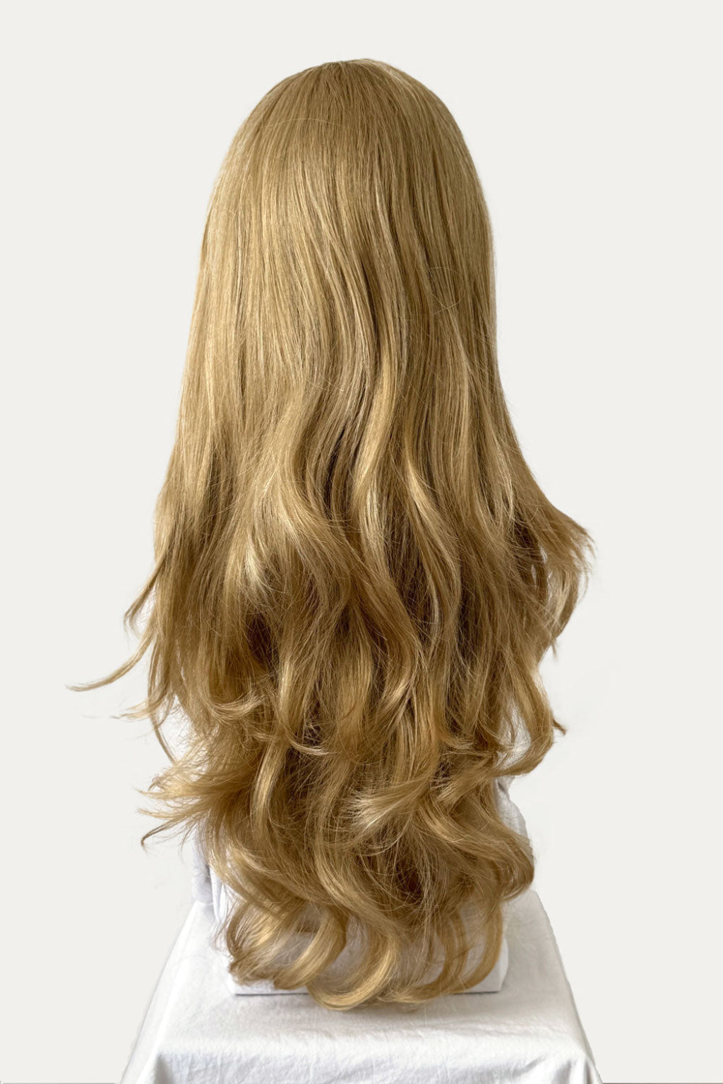 Blonde half wig hairpiece (3/4 wig), loose curls: Suki blonde 24H613