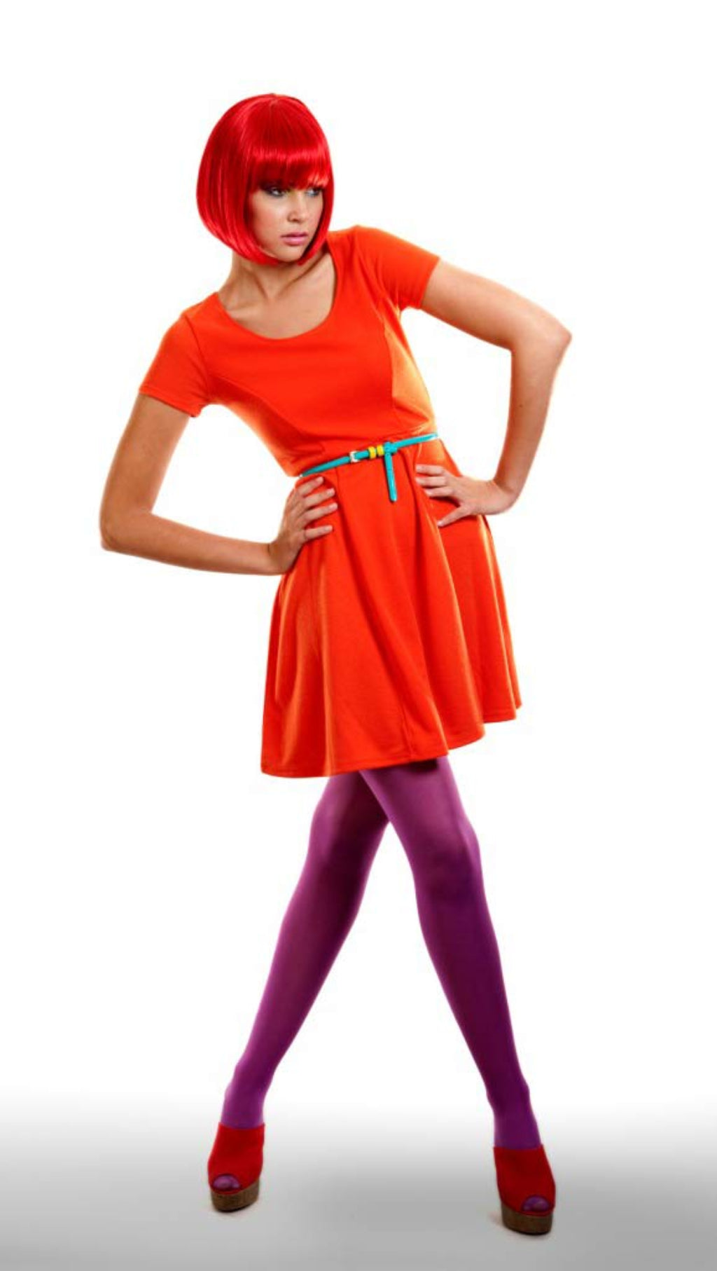 Vibrant, bright red bob wig: Maisy