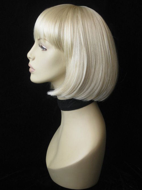 Blonde bob wig with fringe: Gracie