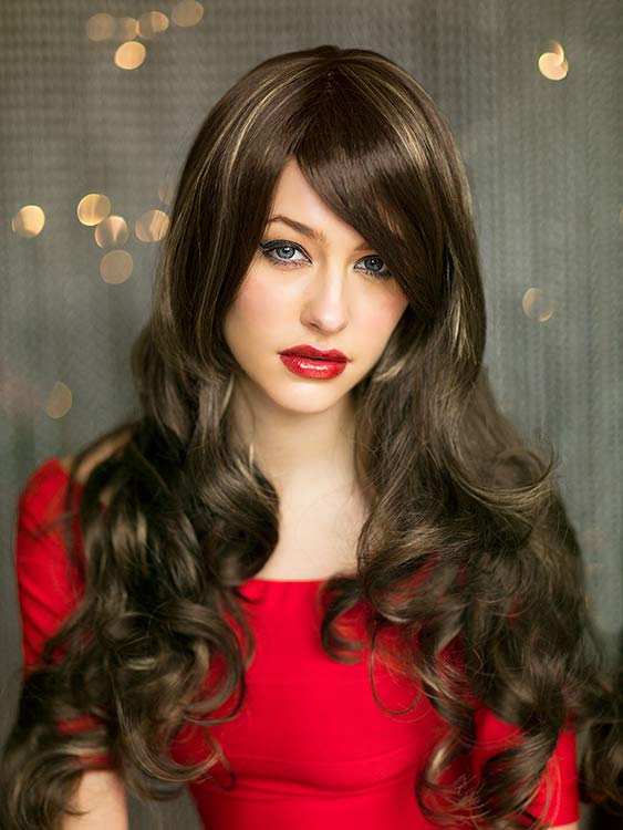 Annabelle's Wigs synthetic wig Long brown wig with gentle waves: Bella