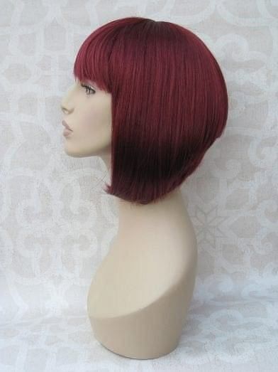 Red inverted bob wig Red inverted bob wig, short and chic: Flavia Annabelles Wigs