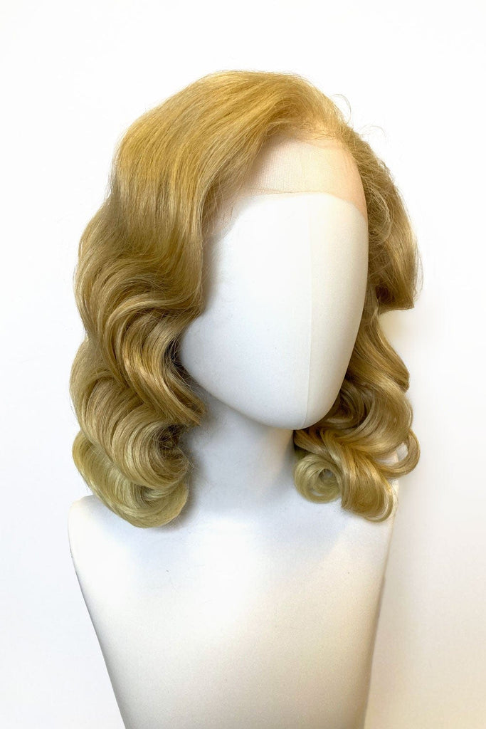 Blonde pinup wig, lace front: Irina