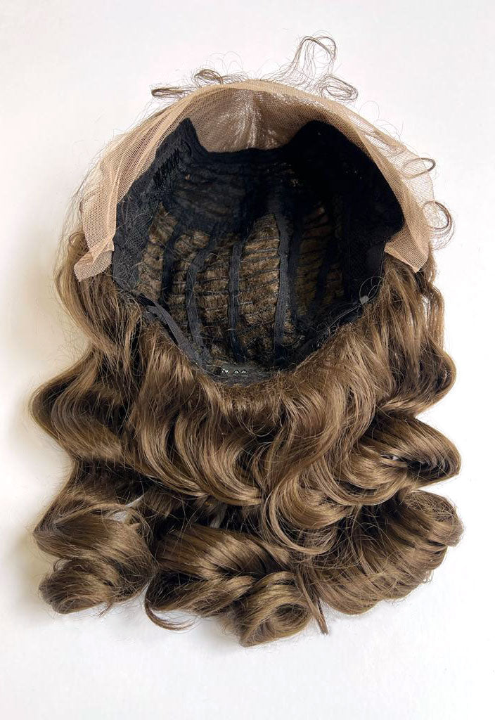 Brown pinup wig, lace front with finger waves: Nikita