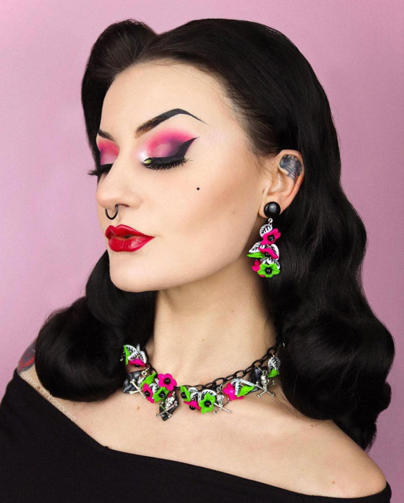 Black 1940s style wig with long marcel waves: Vivienne – black #1b